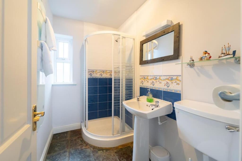 The Haven Dingle, Self Catering Accommodation Екстериор снимка