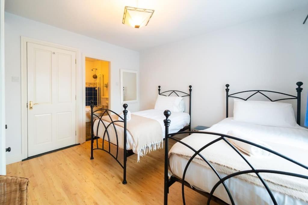 The Haven Dingle, Self Catering Accommodation Екстериор снимка
