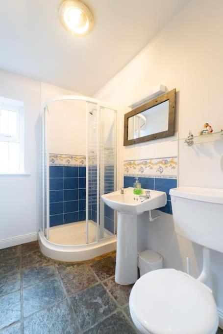 The Haven Dingle, Self Catering Accommodation Екстериор снимка